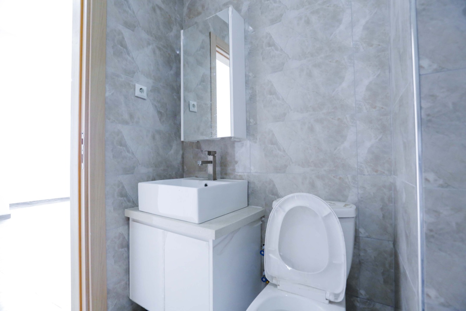 Apartamento T2 No Maxaquene Residence Por  13.440.000.00