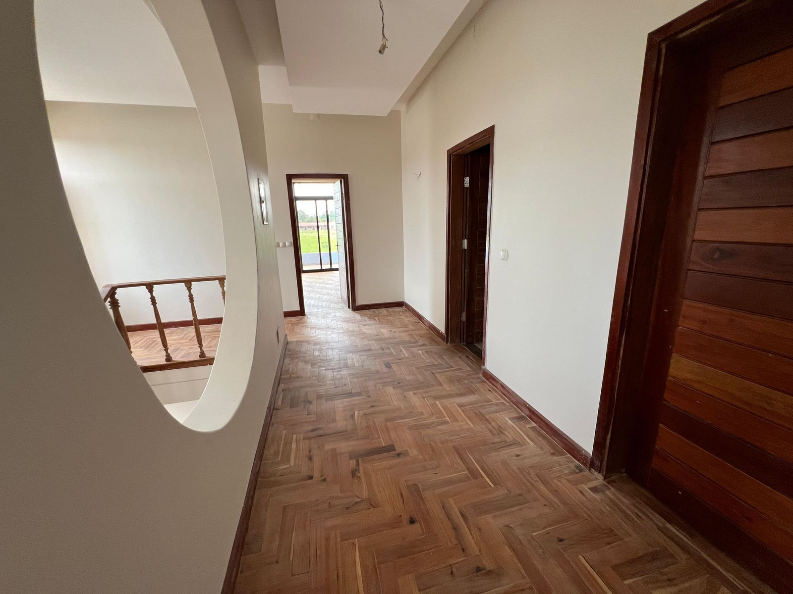 Vende-se T3 Marracuene Zintava a 1min da Estrada Circular e Av. Dom Alexandre por apenas 11.000.000