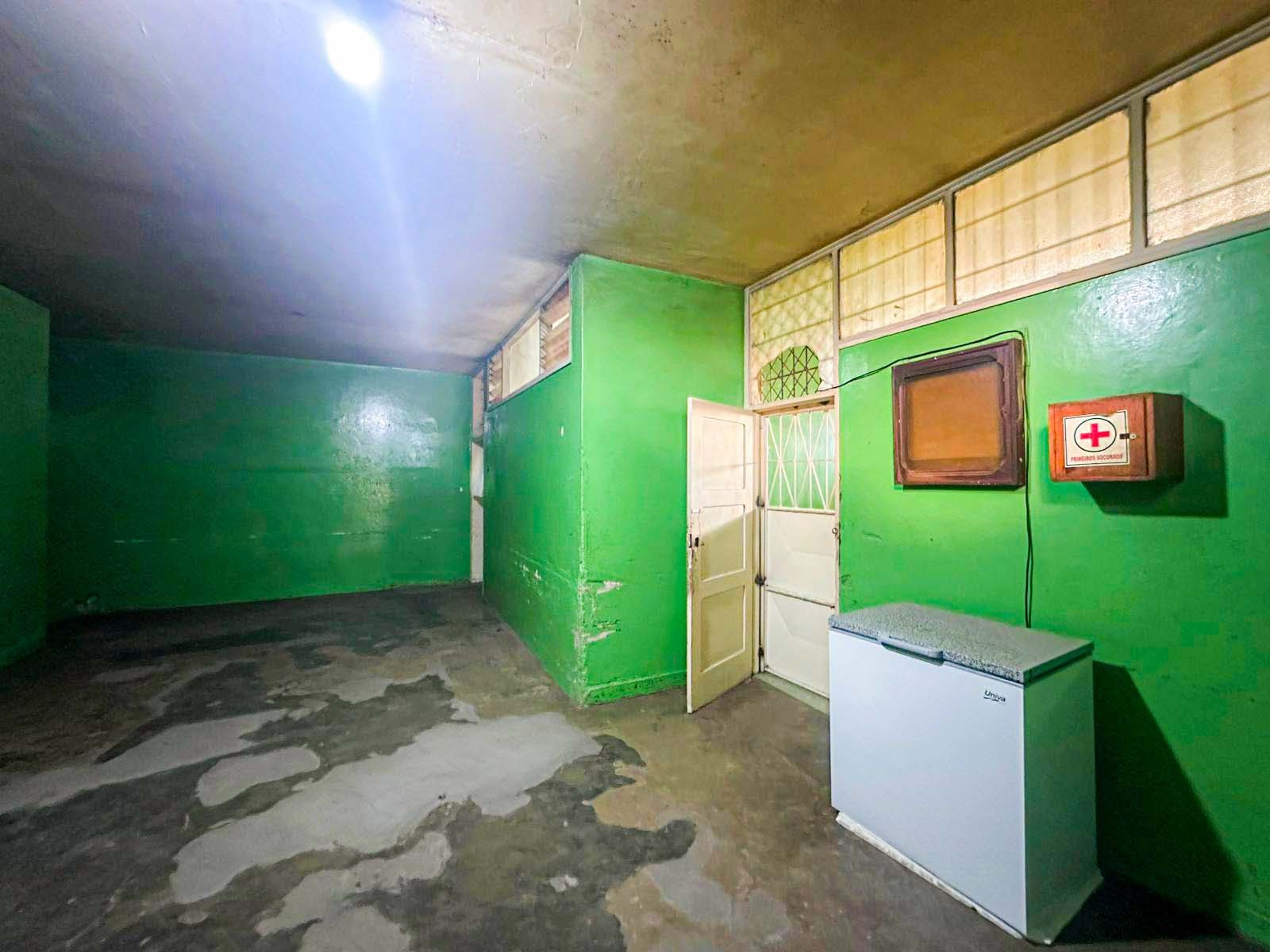 Vende-se Padaria no Bairro de Infulene, Matola por Apenas 16.000.000.00 MZN