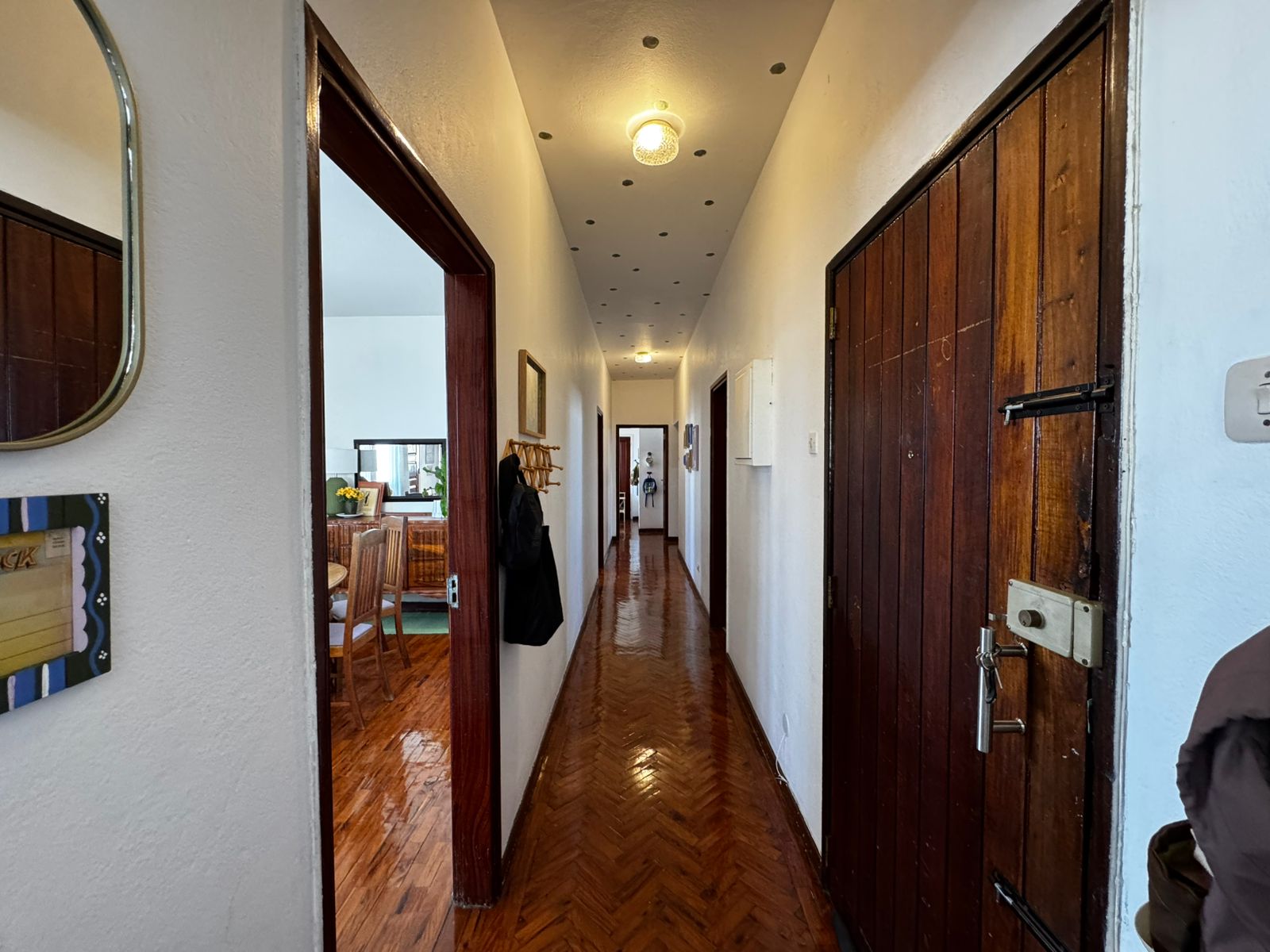 Arrenda-se Apartamento T4 Na Av. 24 de Julho Por Apenas 80.000,00 Mzn