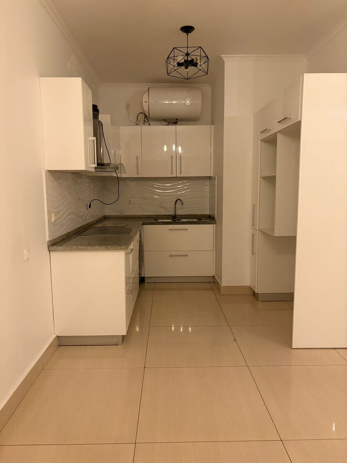 Arrenda-Se Apartamento T2 No Joss Village 2, Por Apenas 46.000.00 Mzn