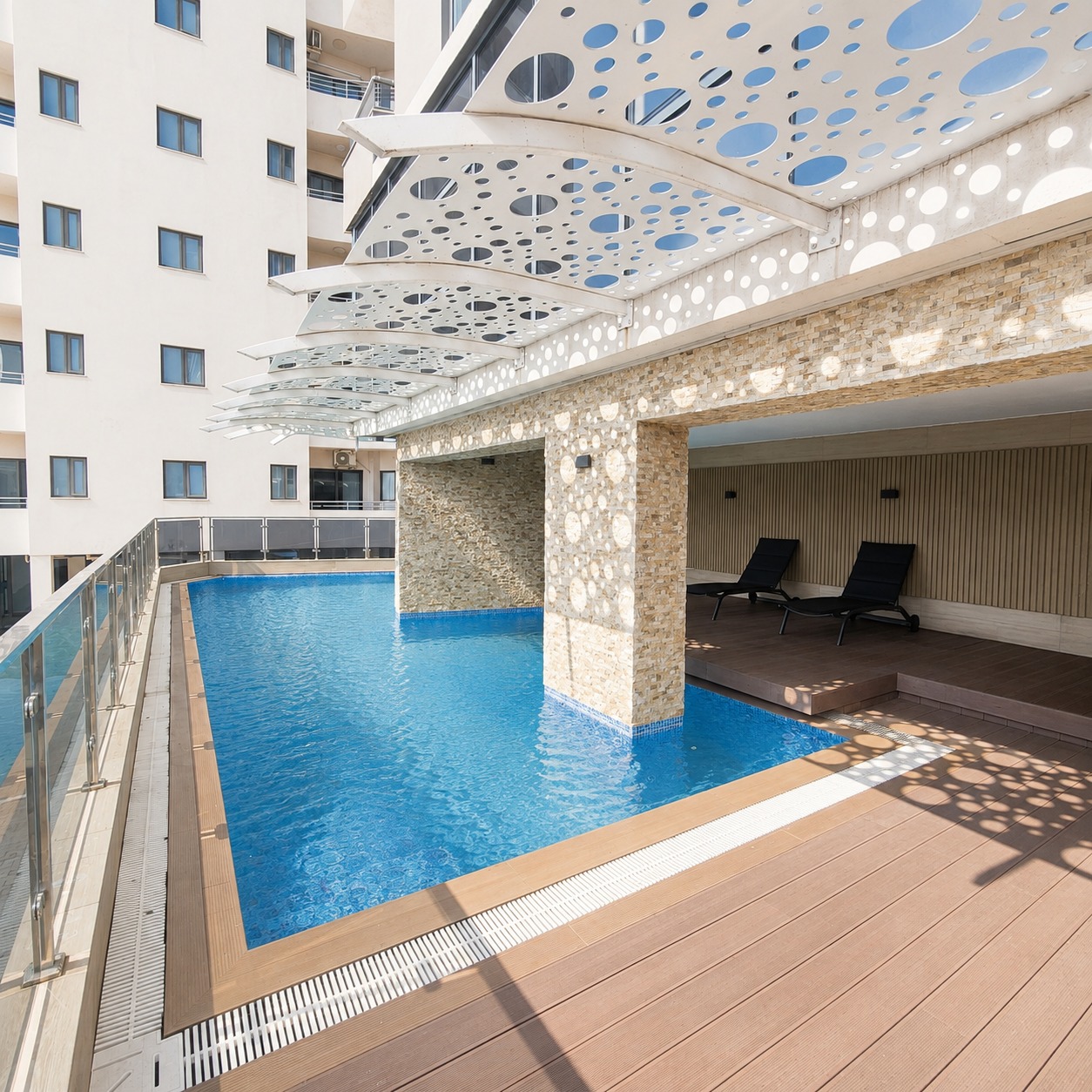 VENDE-SE APARTAMENTO T2 NOVO NO PARK MOZA COM VISTA PARCIAL AO MAR POR APENAS 275.000.00 USD