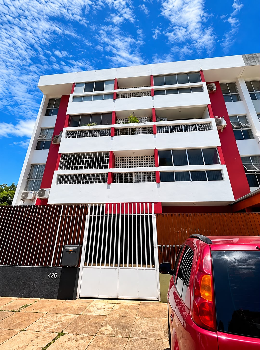 ARRENDA-SE APARTAMENTO T3 NA COOP POR APENAS 75.000.00 MZN
