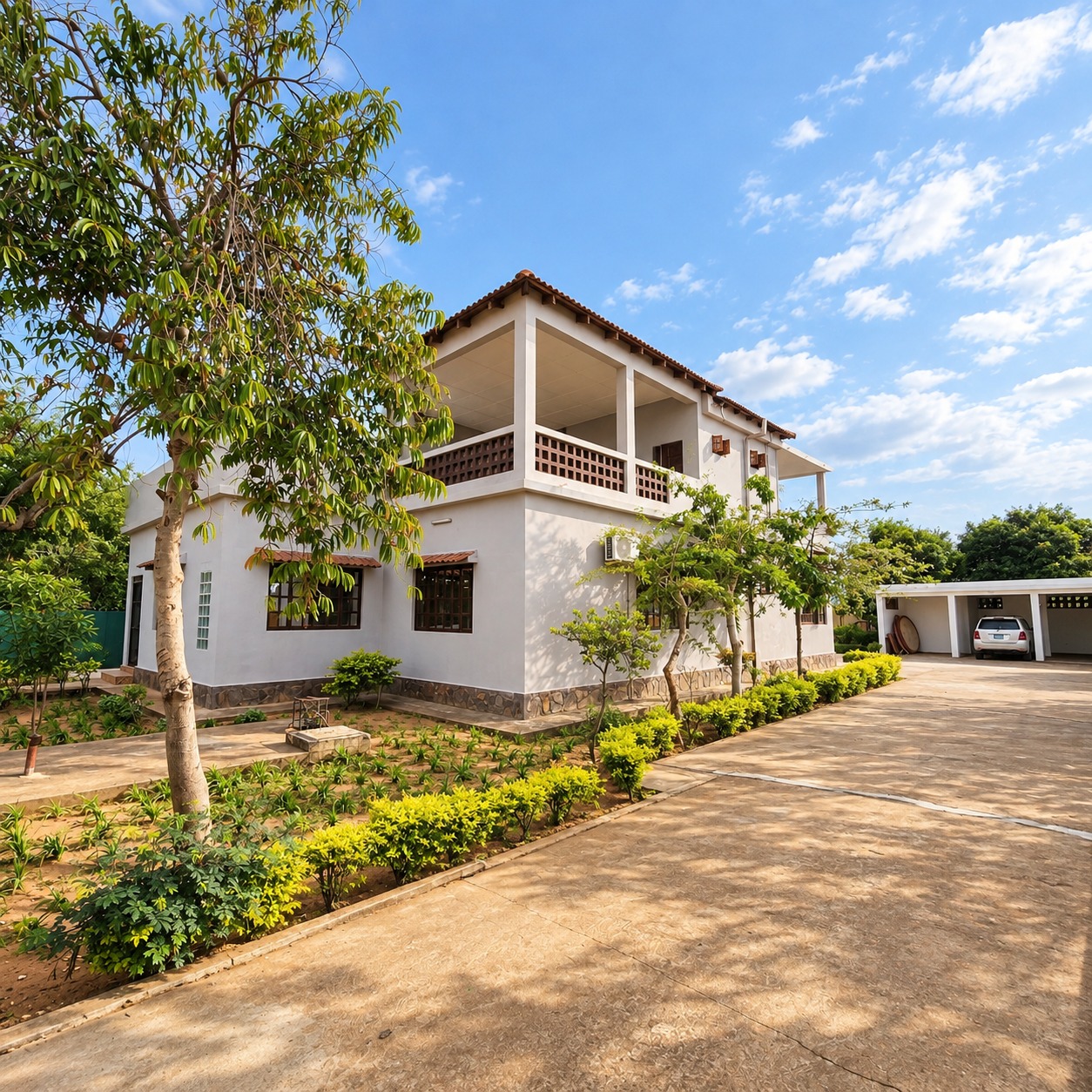 VENDE-SE MORADIA T5 NO CONDOMÍNIO TCHUMENE 1, POR APENAS 12.000.000.00